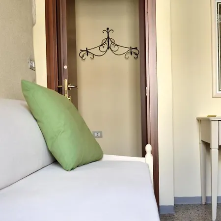 Italianway - San Leonardo 5 Apartment *