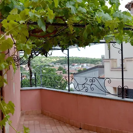 Italianway - San Leonardo 5 Apartment