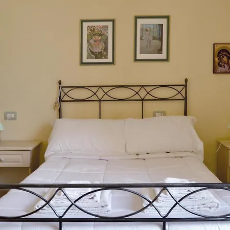 Italianway - San Leonardo 5 Apartment